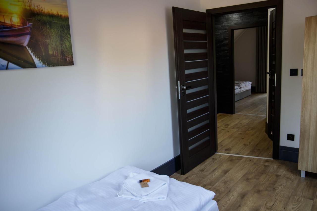 Dom Nad Jeziorem Ublik Z Sauna I Jacuzzi Esterno foto