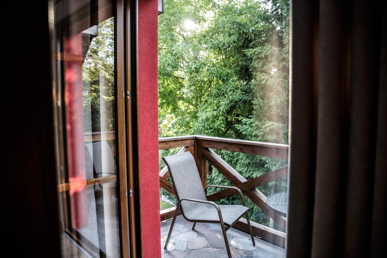 Dom Nad Jeziorem Ublik Z Sauna I Jacuzzi Esterno foto