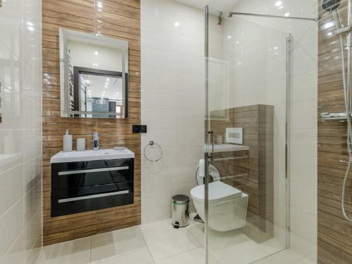 Dom Nad Jeziorem Ublik Z Sauna I Jacuzzi Esterno foto